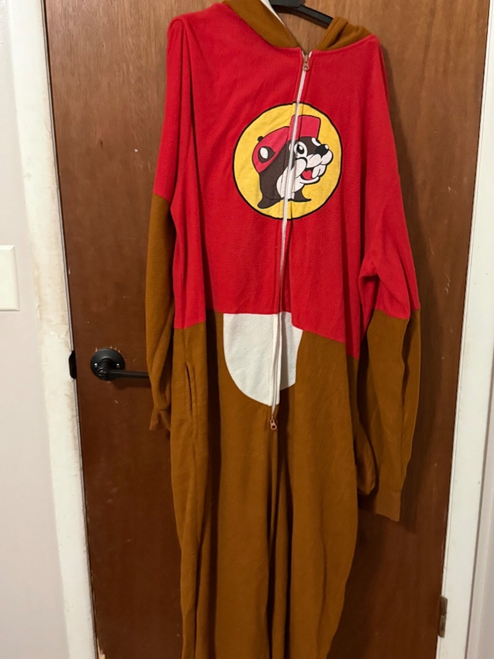Buc-ee's onesie